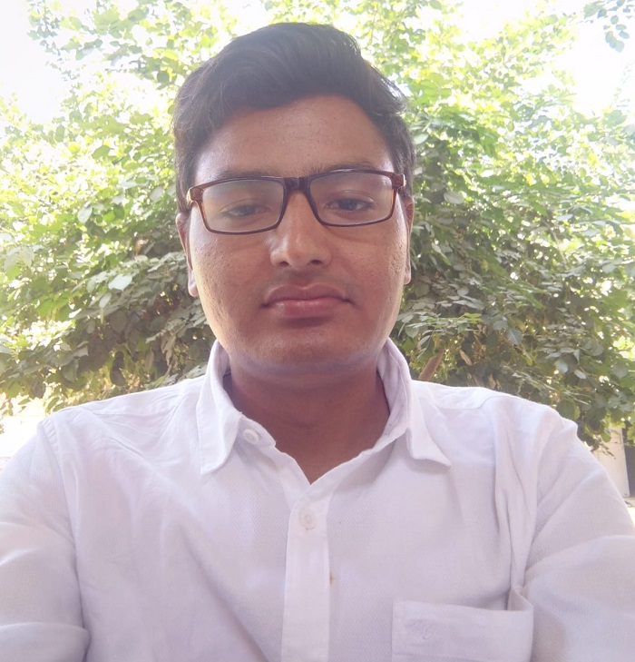Portrait of Mohan Kumar, Head of Operations at Murarijyoti Welfare Foundation.